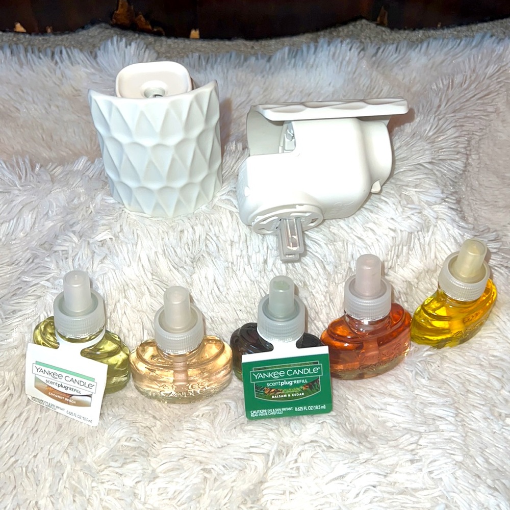 YANKEE CANDLE SCENTPLUG DIFFUSERS with FIVE SCENTS
